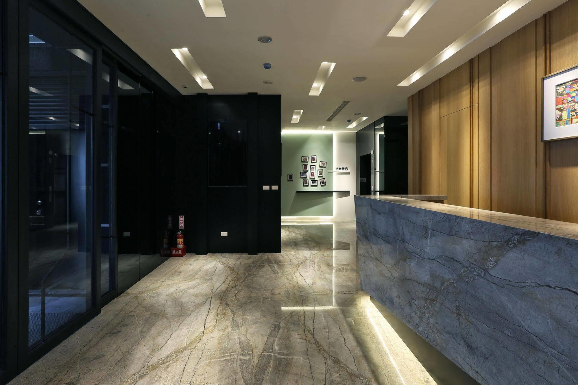 Miller Inn Тайчжун Экстерьер фото